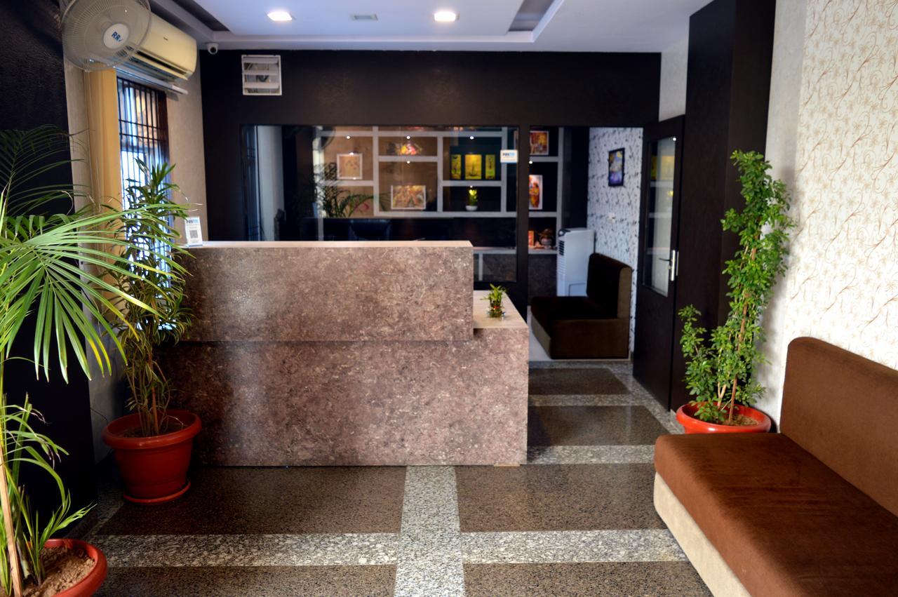 Oyo 6697 Hotel Green Lemon Τζαϊπούρ Εξωτερικό φωτογραφία