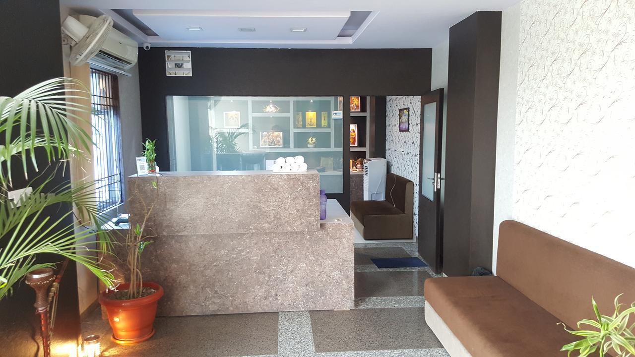 Oyo 6697 Hotel Green Lemon Τζαϊπούρ Εξωτερικό φωτογραφία
