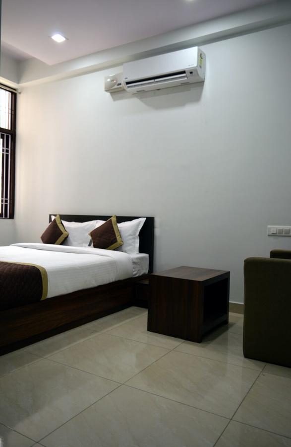 Oyo 6697 Hotel Green Lemon Τζαϊπούρ Εξωτερικό φωτογραφία