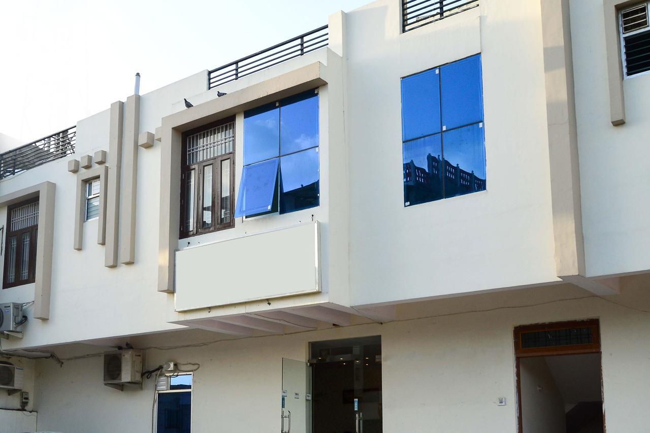Oyo 6697 Hotel Green Lemon Τζαϊπούρ Εξωτερικό φωτογραφία