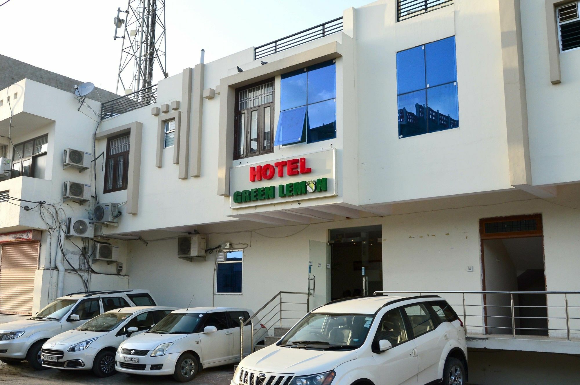 Oyo 6697 Hotel Green Lemon Τζαϊπούρ Εξωτερικό φωτογραφία