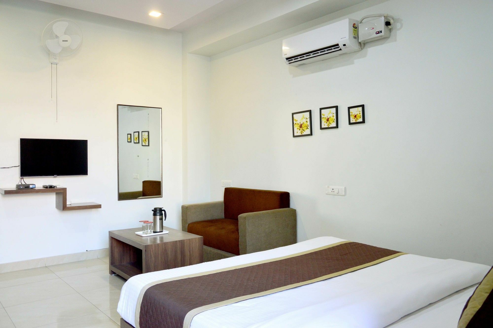 Oyo 6697 Hotel Green Lemon Τζαϊπούρ Εξωτερικό φωτογραφία